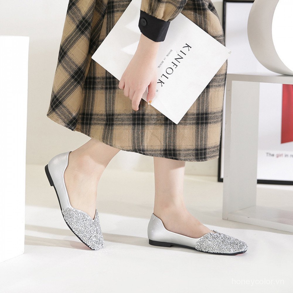 2026 Giày Đế Bằng Nữ Mới Có Đế Mềm Đa Năng Và Thanh Lịch Thích Hợp Cho Chân Rộng Plus Size Giày 41 Đến 43