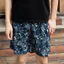 Quần short đi biển in họa tiết lá mùa hè dáng rộng thời trang nam quần short đi biển thông thường