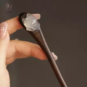 HNKMP Dễ Thương Cáo Nhỏ Gỗ Tóc Sti Mới Trung Quốc Kẹp Tóc Retro Gỗ Đàn Hương Kẹp Tóc Phụ Kiện Tóc Quà Tặng Cho Nữ.