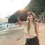 Áo thun đeo vai thêu hình cô gái ngọt ngào Hàn Quốc Sweet Hot Girl Jacquard dành cho nữ Thiết kế rỗng Off-the-Shou