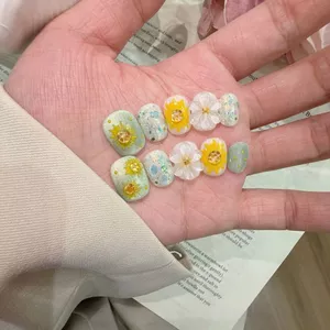 Đeo Iceland Đi Lạc Móng Tay Trắng Tùy Chỉnh Mắt Mèo Ba Chiều Cao Cấp Handmade Streamer Ngôi Sao Nguyên Chất Handmade Phong Cách Ngắn