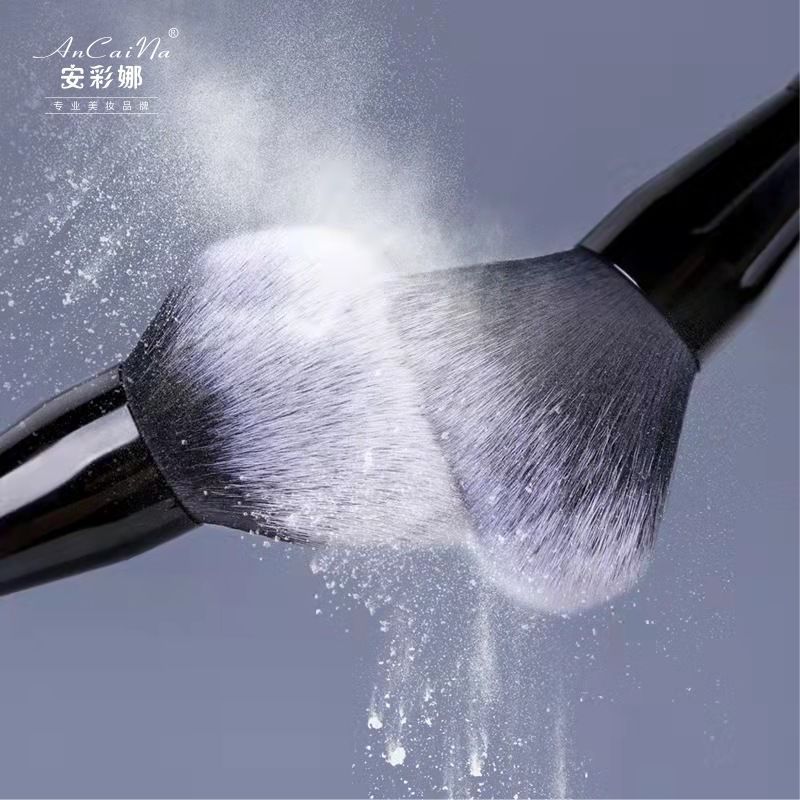 Influencer Ancaina Loose Powder Makeup Brush Oversized Soft Hair Do Not Eat Powder Loose Powder Setting Powder Highlight Powder Blush Brush