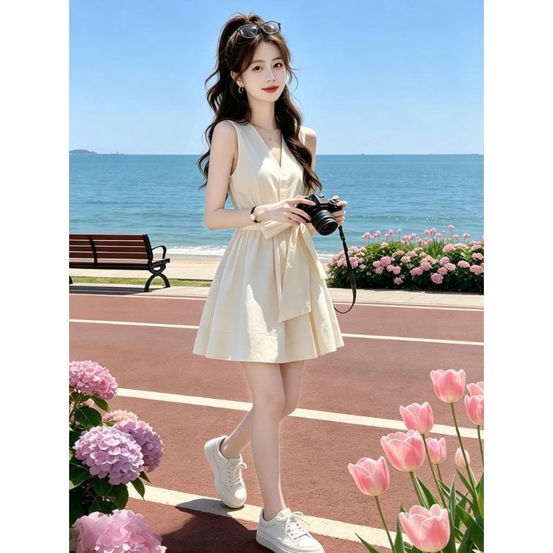 [Giảm giá trong thời gian có hạn] Đầm Vest không tay cổ hẹp sang trọng thời trang dành cho nữ Mùa hè Phong cách mới Cổ chữ V kiểu Pháp có dây buộc Mi