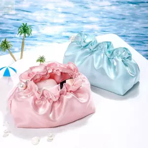 Túi đựng mỹ phẩm AWNGD, Túi trang điểm Polyester bề mặt sáng bóng, Vải nếp nhăn hình đám mây di động Túi giặt dung tích lớn Phòng tắm