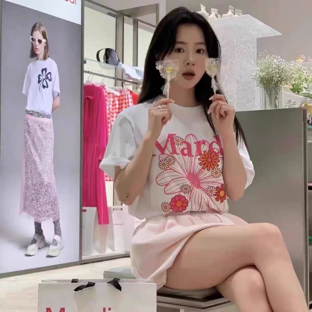 （Giao hàng 24h）Angela Áo Thun Oversize Nữ Angela Siêu Mềm Mịn - Áo Phóng To Form Rộng Style , Chất Vải Mềm Mại Màu Đẹp
