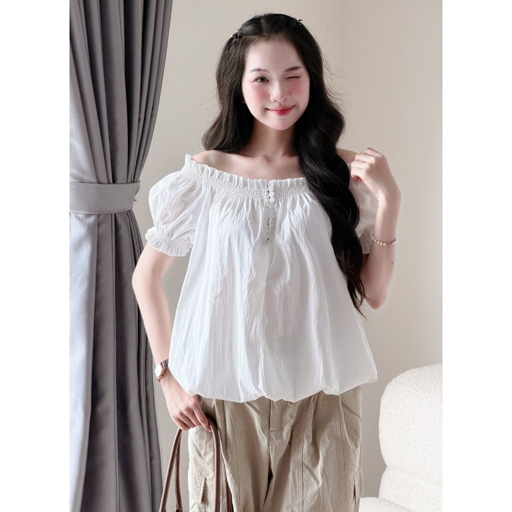 Áo kiểu trễ vai đính cúc dáng bí Miha Studio