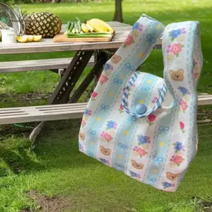 BeautifulHomeA Gấu Dễ Thương In Hoa Túi Cầm Tay Di Động Dung Tích Lớn Đồ lặt vặt Văn Phòng Túi Đeo Tay Túi Cơm Trưa VN