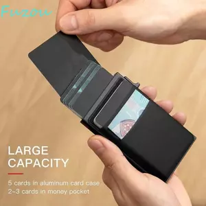 Giá đỡ thẻ chống trộm FUZOU RFID, Hộp đựng thẻ nam thiết kế bên công tắc tự động, Hộp kim loại kích thước nhỏ gọn Đáy RFID Chặn vật liệu hợp kim nhôm Túi đựng thẻ kim loại Thị trường