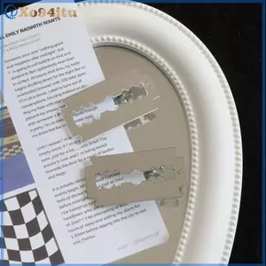 XOITU Ngộ nghĩnh Sáng Tạo Acrylic Mô Phỏng Kẹp Tóc Cho Bé Gái Mũ Đáng Yêu Thời Trang Ánh Sáng Sang Trọng Kẹp Tóc Đáng Yêu VN