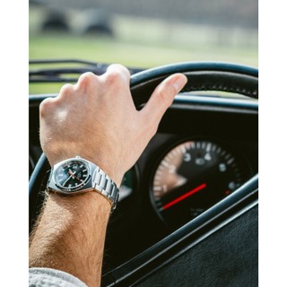 Đồng hồ nam dây thép Casio Edifice EFB-109D-5AVDF Kính Sapphire - Chống nước 100m | EFB-109D-5A