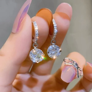 Thời Trang Phong Cách Mới Nhấp Nháy Bông Tai Kim Cương Tinh Tế Đơn Giản Phù Hợp Với Bông Tai Nhẹ Sang Trọng Thân Thiện Với Môi Trường Bông Tai Zircon LZSW
