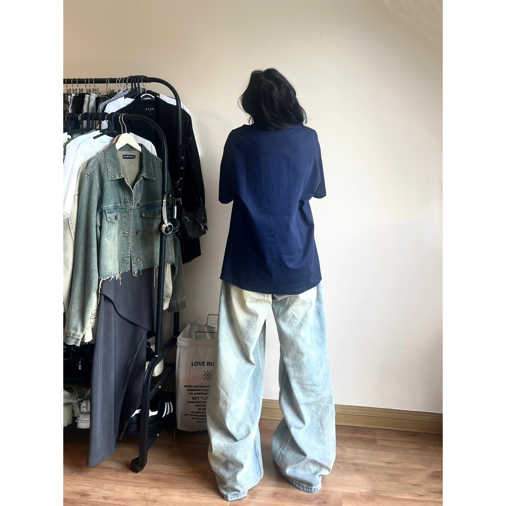 （Giao hàng 24h）Angela áo phông nữ cotton 100% Xanh đậm fashion  form rộng  áo style salute mùa hè  áo thun local brand