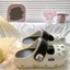 Siêu Nóng Bước Vào Shit Feel Star Hole Giày Nữ Mùa Hè Ngoài Trời Mặc 2026 Phong Cách Mới Giày Sandal Đi Biển Đế Dày Giày Sandal