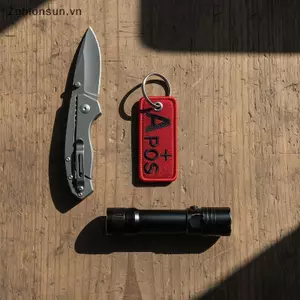 # HB # Thêu KeyTag 1 Chữ Cái Màu Đỏ Thoáng Mát Cho Xe Móc Khóa Phong Cách Và Chức Năng.