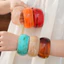 1 chiếc vòng tay nhuộm tròn acrylic mặt rộng phong cách Âu Mỹ
