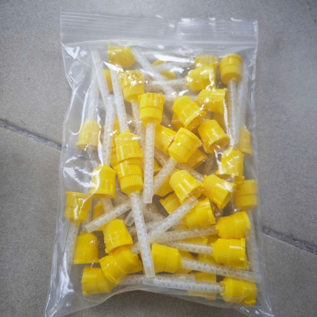Đầu trộn cao su vàng tỉ lệ 1:1 Đầu trộn Silicon, đầu trộn răng tạm