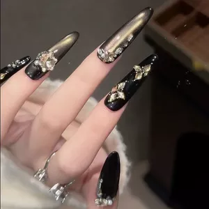 Hot Girl Gilt Nhấp Nháy Tiệc Ăn Tối Mắt Mèo Đeo Sang Trọng Handmade Vàng Cao Cấp Zircon Đen Đậm Móng Tay Làm Trắng