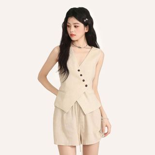 Set Bộ Nữ Áo Gilet Cài Cúc Lệch Kèm Quần Short Ngắn Hb.studio S168