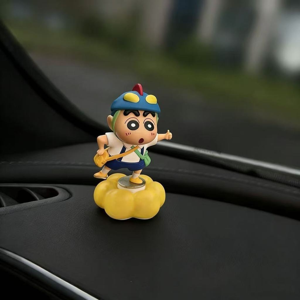 Shin-chan Đa Năng, Xoay 360° Trang Trí Xe & Bàn, Đồ Chơi Handmade Anime, Món Quà Tặng Ý Nghĩa Cho Bạn Bè