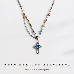 Love Blue Liquid Cross Stitching Vòng cổ ngôi sao đầy màu sắc Ánh sáng nữ sang trọng Niche y2k Phong cách thiên niên kỷ Chuỗi xương đòn đầy màu sắc