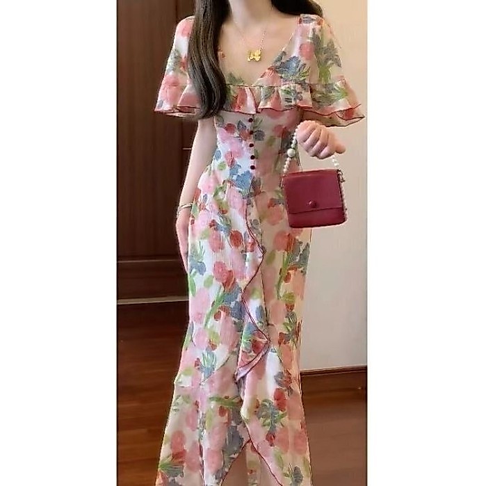 Đầm xù mỏng phong cách mới mùa hè, họa tiết hoa hẹp, phù hợp cho kỳ nghỉ