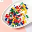 ZENZON 35 / 100 CÁI Kẹp bấm ngón tay cái, Nút bảng nút Nút chân Bảng tack Chân đẩy, Thẻ treo tường đầy màu sắc Hình ảnh Kẹp ngón tay cái bằng nhựa Văn phòng trường học