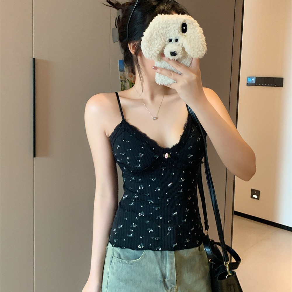 Đi kèm với miếng đệm ngực Nhỏ dễ thương Nữ Hot Girl Pure Desire Phong cách cổ chữ V Áo hai dây ren đẹp Áo ngực ngắn Áo ngực ngắn hoa Dây đeo vai mỏng hơn Nhìn mỏng hơn Áo khoác ngoài bên trong Hàn Quốc sạch sẽ Y2K BM Hẹn hò ngọt ngào Mùa hè Vòng cổ cốc đa