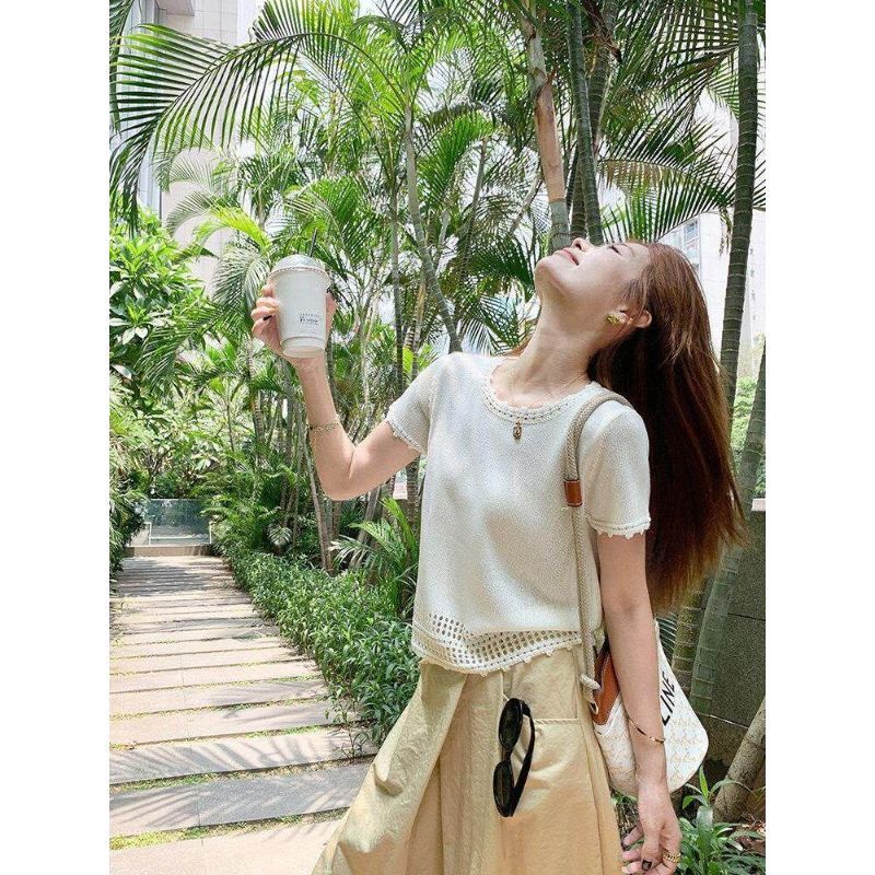 [Ưu đãi có hạn trong thời gian] Phong cách Hàn Quốc mùa hè Slim-fit Phiên bản ngắn Vai trước dệt kim rỗng ngắn @ -