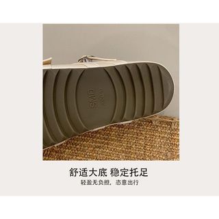 Phụ Nữ Slip-On Đế Dày Tăng Chiều Cao Bên Trong Mary Jane Nửa Dép Nữ Phù Hợp Với Váy Mùa Xuân Mùa Hè Phong Cách Mới Dép Dép Ngoài Chúng Tôi