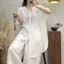 Áo Sơ Mi Tay Ngắn Vải Lanh Cotton Giữa Chiều Dài Nghệ Thuật Retro Cổ POLO Thêu Top Phù Hợp Với Quần Áo Nữ Rộng 5.26