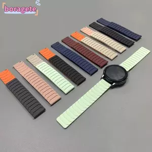 Dây đeo từ tính BORAGETE, Dây đeo vòng 20 / 22mm có thể điều chỉnh, Vòng đeo tay thể thao silicon đàn hồi thời trang cho Huawei GT5 / GT4 Dễ đeo