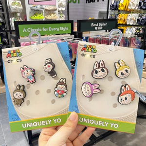 charm gắn dép crocs charm crocs set charm dép crocs Lỗ Giày Phụ Kiện Giày Hoa Thích Hợp Cho crocs Hoạt Hình Kết Cấu Vui Vẻ Trẻ Em Giày Cao Cấp Hoa Tự Làm Có Thể Tháo Rời