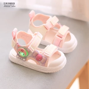 Giày Sandal Bé Gái Baotou Mùa Hè Phong Cách Mới Công Chúa Bé Kuromi Chiếu Sáng Bé Gái Mùa Hè Giày Trẻ Em