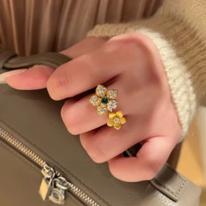 T Sang Trọng Ánh Sáng Sang Trọng Phù Hợp Với Phong Cách Trung Hoa Mới Đôi Hoa Vàng Chải Hoa Nhẫn Nữ Niche Thiết Kế Nhẫn Sống Thổ Cẩm