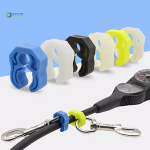 1Pc Lặn Qui Phát Hành Kẹp Đồng Hồ Đo Áp Suất Ống Treo Giá Đỡ Giai Đoạn Thứ Hai Dạ Quang Cố Định Móc BCD Phụ Kiện mới