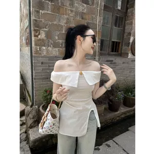 Mùa hè 2026 Phong cách mới Phiên bản Hàn Quốc Thời trang sang trọng Slimer Look One-Shoulder All-Match Slimer Look Áo sơ mi nữ
