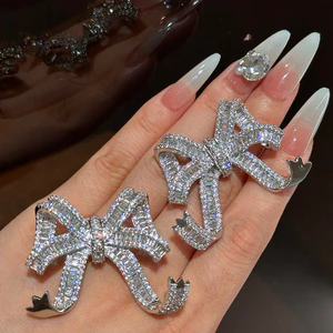 Bông tai dài Zircon mới tinh tế và thanh lịch sang trọng