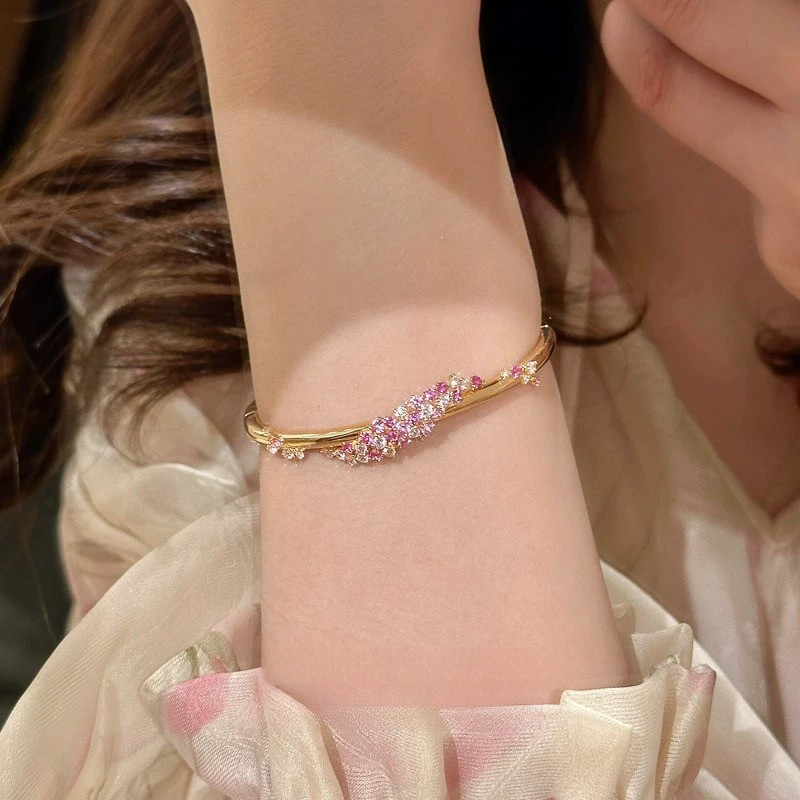 Mẫu mới vòng Tay Hoa Cổ Điển Bọc Vàng - Kết hợp Zircon hồng, Phong cách Hàn Quốc，Lắc tay giá rẻ，quà tặng bạn gái ý nghĩa