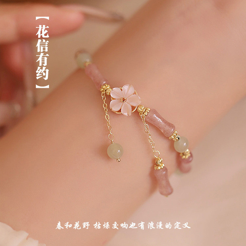 Vòng tay tre nữ pha lê màu hồng tự nhiên