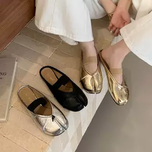 TT 2026 Đẹp Bên Trong Tăng Chiều Cao Nhỏ Nêm Gót Ngựa Ngựa Heo Hoof Chia Ngón Chân Giày Sandal Nửa Slipp
