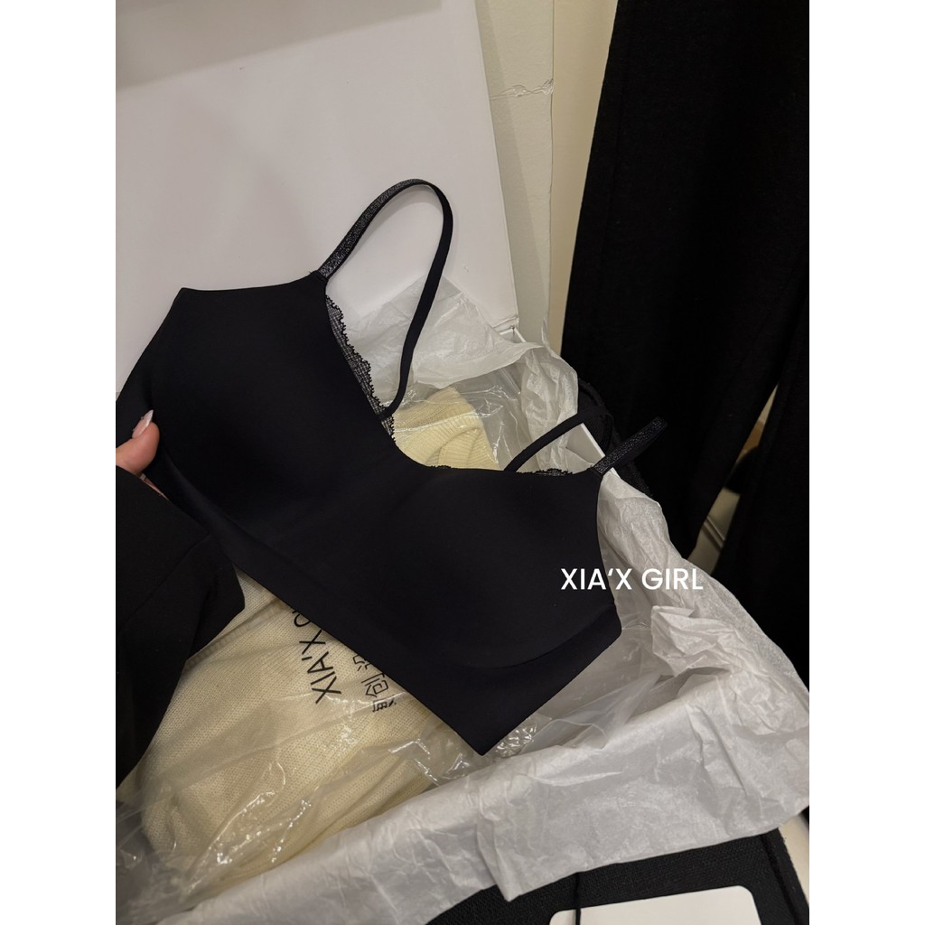 Chất Lỏng Nền Liền Mạch Ống Top Quần Lót Nữ Ngực Nhỏ Tập Hợp Áo Ngực Lưng Đẹp Nhận Ôm Hơn Nhìn Khỏa Thân Thoải Mái Mỏng Không Vòng Thép Phong Cách Hàn Quốc Cô Gái Sạch Sẽ Mùa Hè Mặc Hàng Ngày