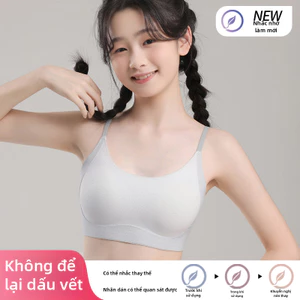 Quần lót liền mạch dành cho nữ sinh viên, thiết kế thoáng khí thoải mái.