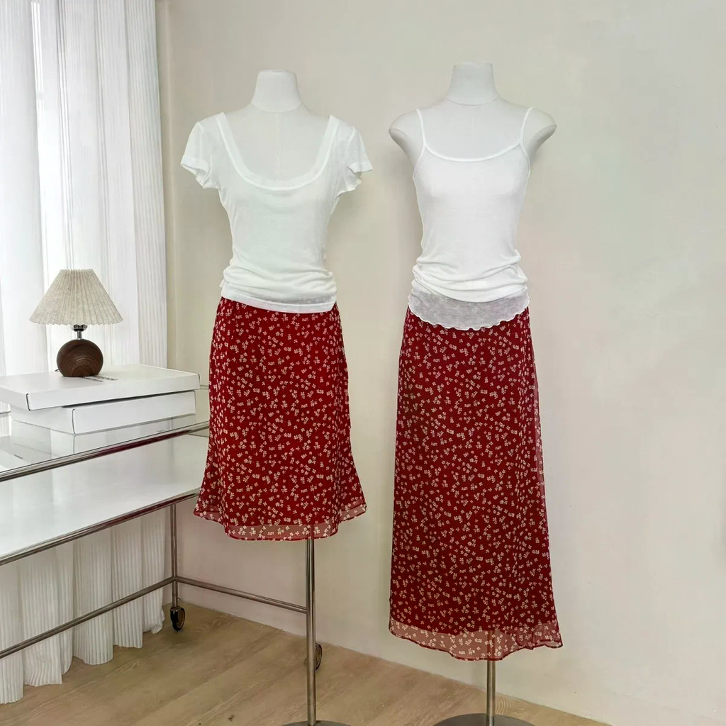 Váy mùa hè hoa cổ điển hoa màu đỏ Váy mùa hè dài vừa phải