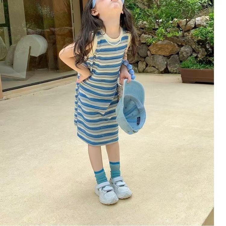 [Khuyến mãi trong thời gian có hạn] Váy mùa hè cho bé gái Váy xanh sọc không tay phong cách phương Tây