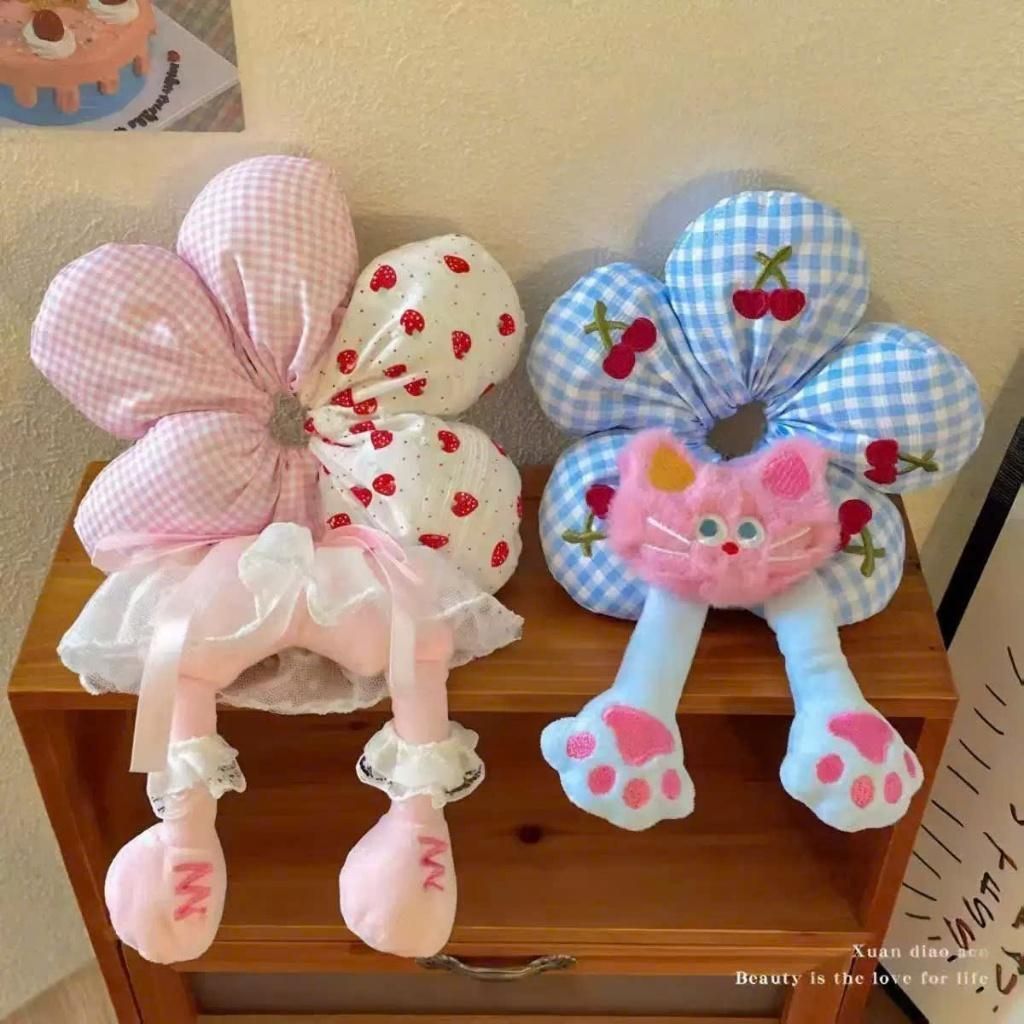 Cột tóc Scrunchie hoa 5 cánh đa sắc, họa tiết thú bông dễ thương, chất liệu vải bông gòn, hoàn hảo cho mọi hoạt động.