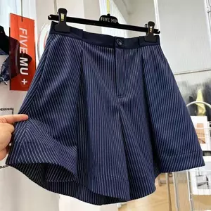 2026 Bộ đồ ống rộng sọc chữ A sọc chữ A kiểu Hàn Quốc siêu Hot, mặc ngoài mùa hè trông khổng lồ