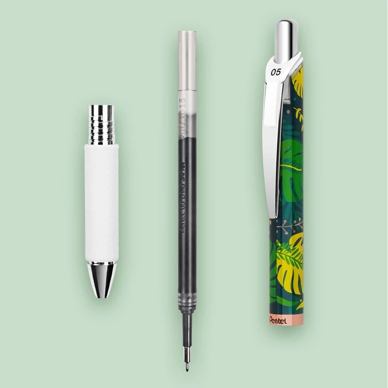 Bút gel Pentel Energel Kawaii 0.5mm dạng bấm – mực xanh nhanh khô, thiết kế họa tiết Floral độc đáo