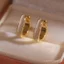 Nhẹ Sang Trọng Cao Cấp Nhỏ Giọt Glaze Hình Học Bông Tai Niche Thiết Kế Đơn Giản Bông Tai Nữ 2026 Phong Cách Mới Bông Tai Vuông Bán Buôn