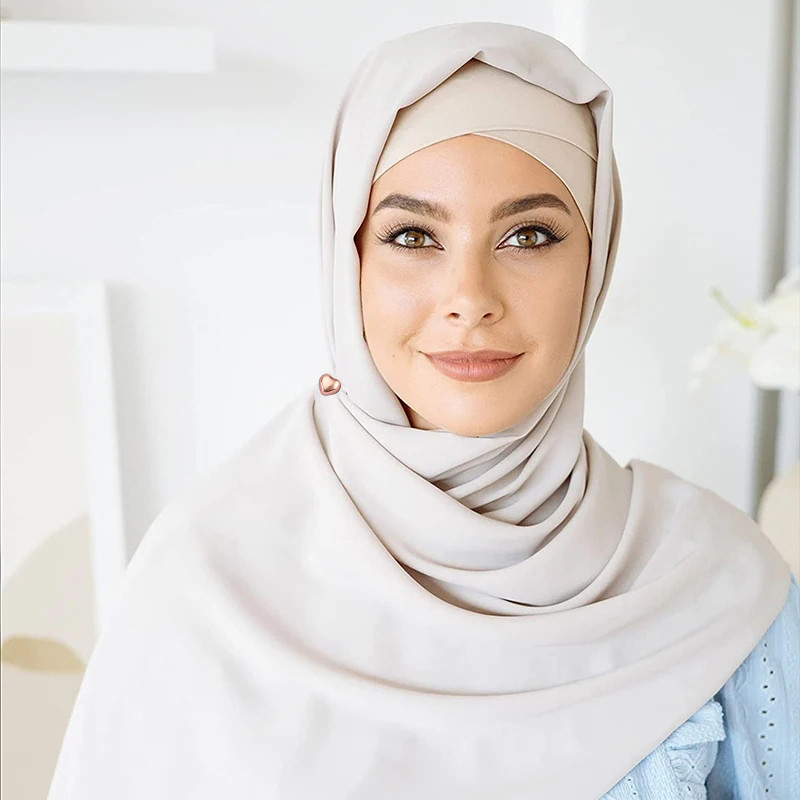 Kẹp Hijab Nam Châm Hình Trái Tim Thổ Cẩm Kim Loại, Không Lỗ