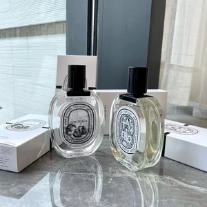 HÀNG CÓ SẴN!Thương Hiệu Mới TAMDAO Trắng Nhãn Gỗ Đàn Hương TAMDAO Nước Hoa 100ml Mỹ Phẩm Đa Năng